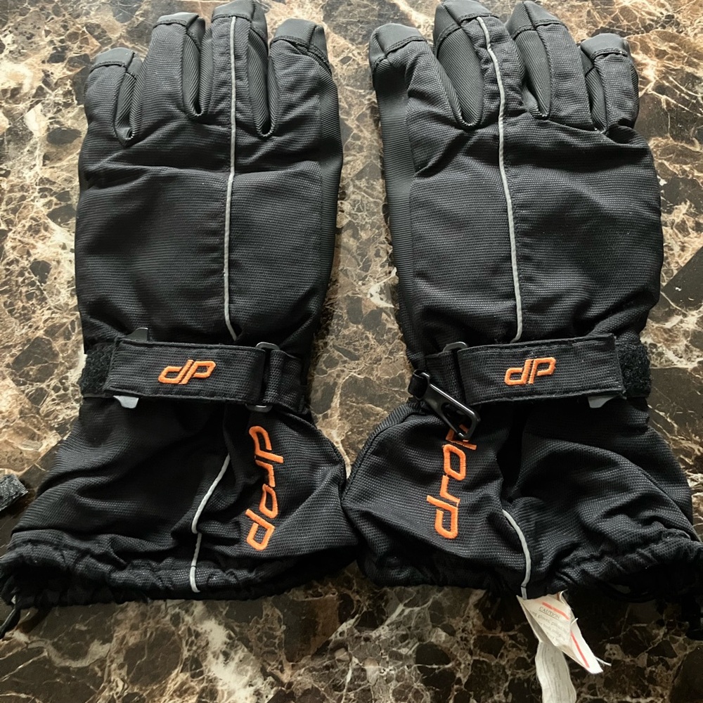 Drop Snow Gloves with Aqua Bloc